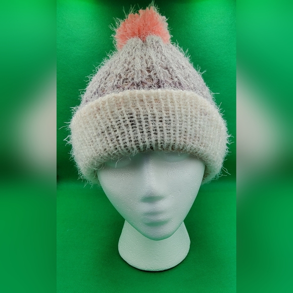 Double Layered pineapple beanie - Picture 2 of 3